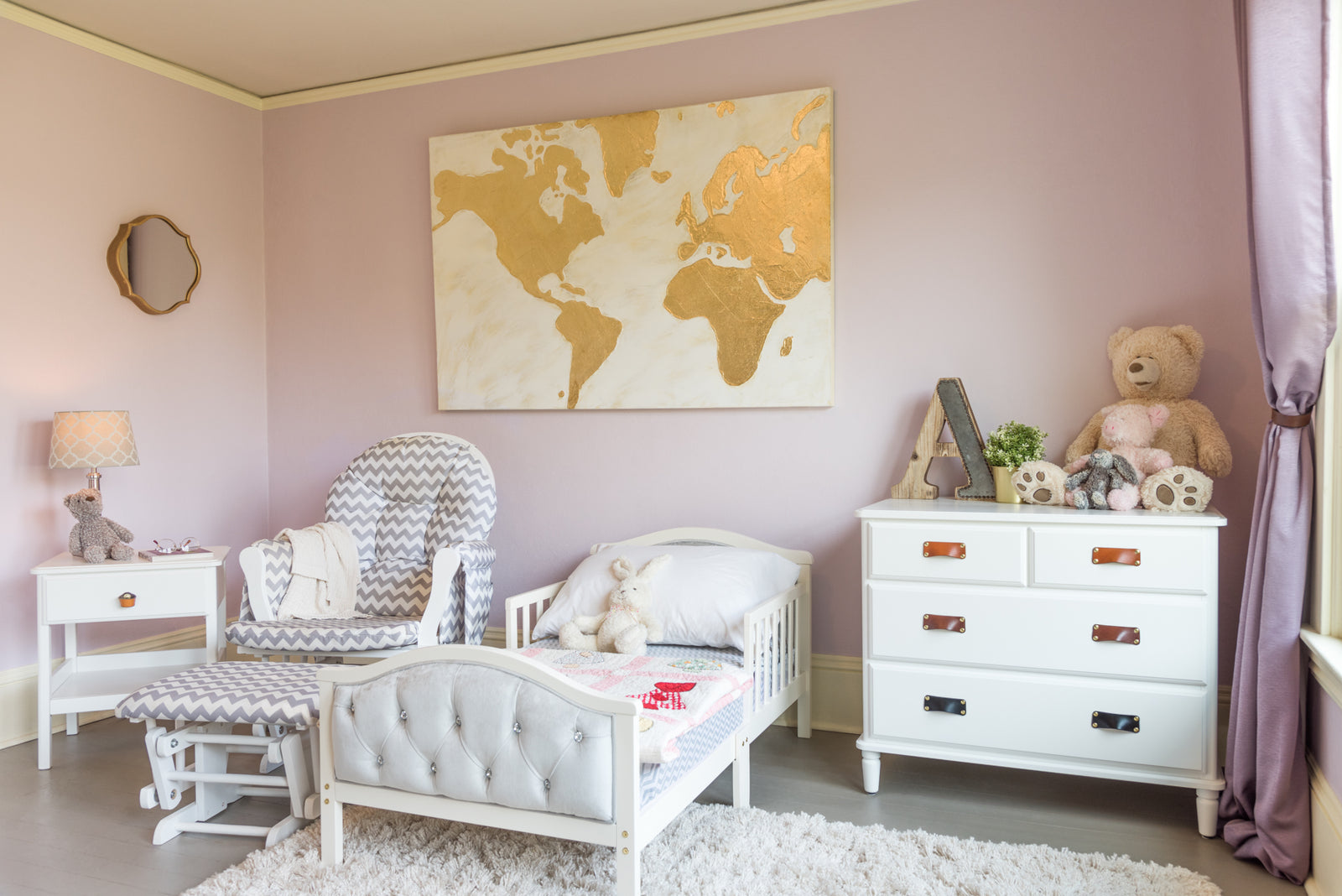 The perfect material for kids rooms: natural, soft and durable leather handles and pulls