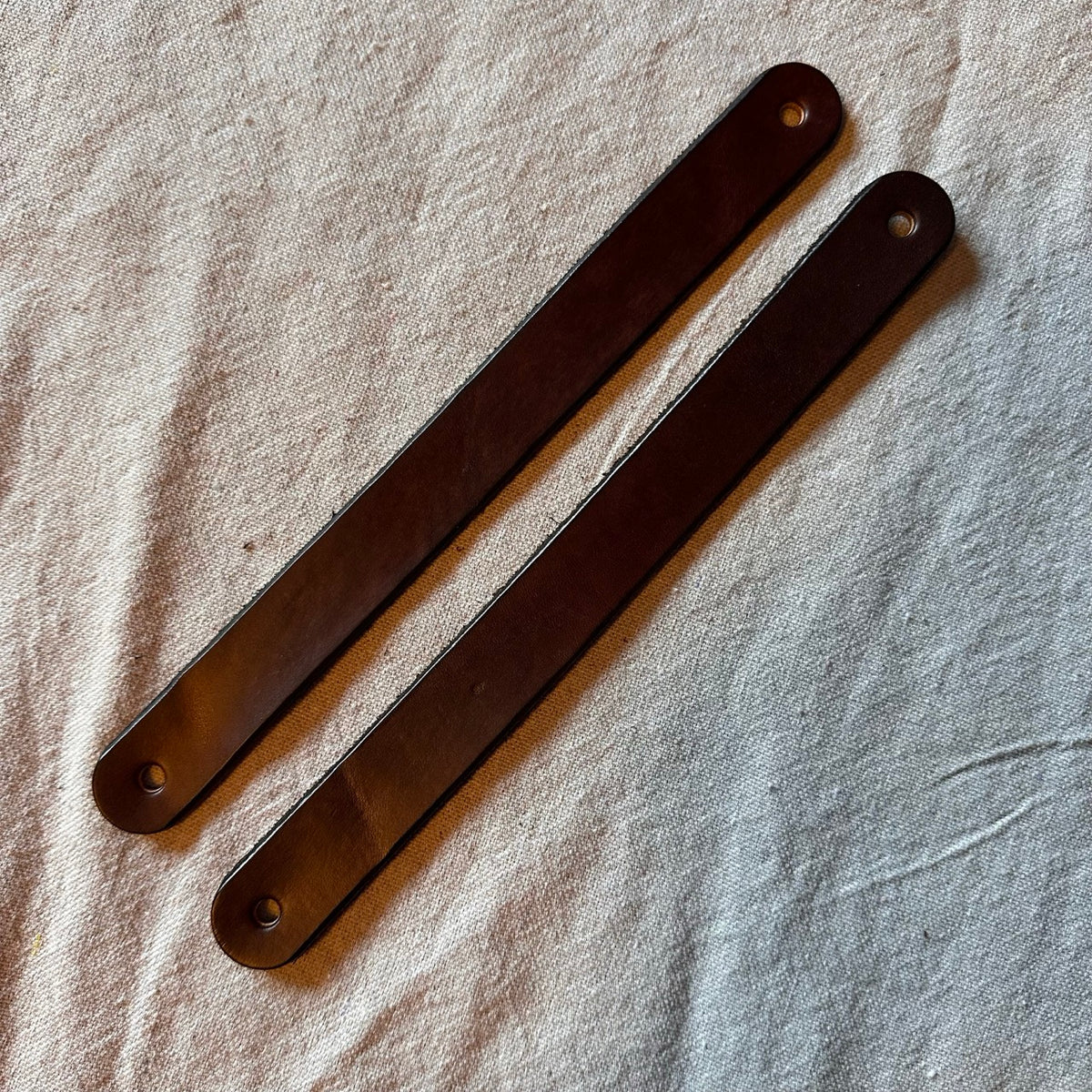 AS-IS SALE Leather Drawer Pull - The Hawthorne (Large)