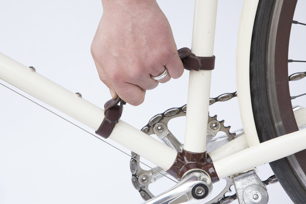 Walnut Studiolo AS-IS AS-IS SALE Little Lifter Bicycle Frame Handle