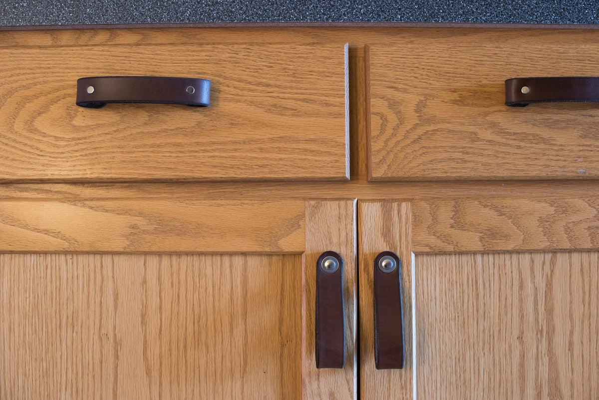 Walnut Studiolo Drawer Pulls AS-IS SALE Leather Drawer Pull - The Hawthorne (Large) Honey / Nickel
